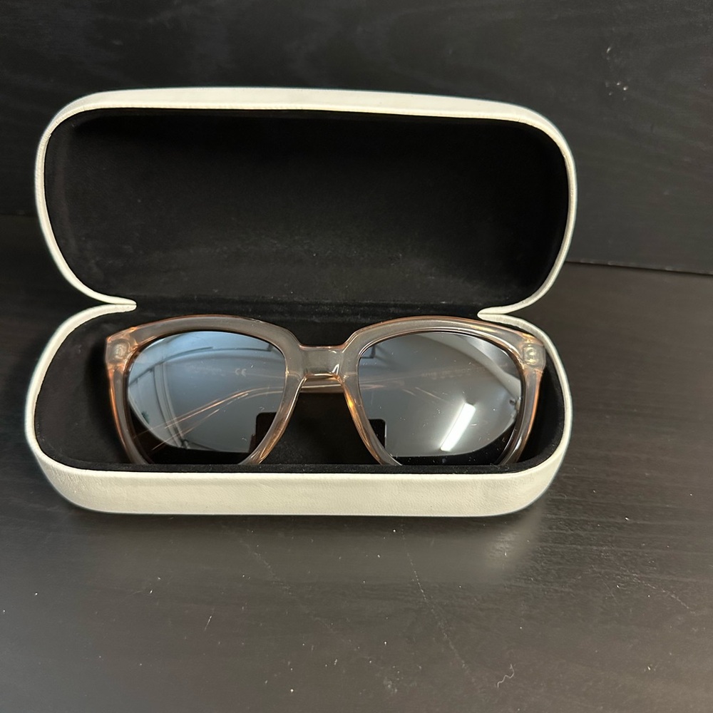 Calvin Klein Cream Glasses Case - Picture 2 of 6